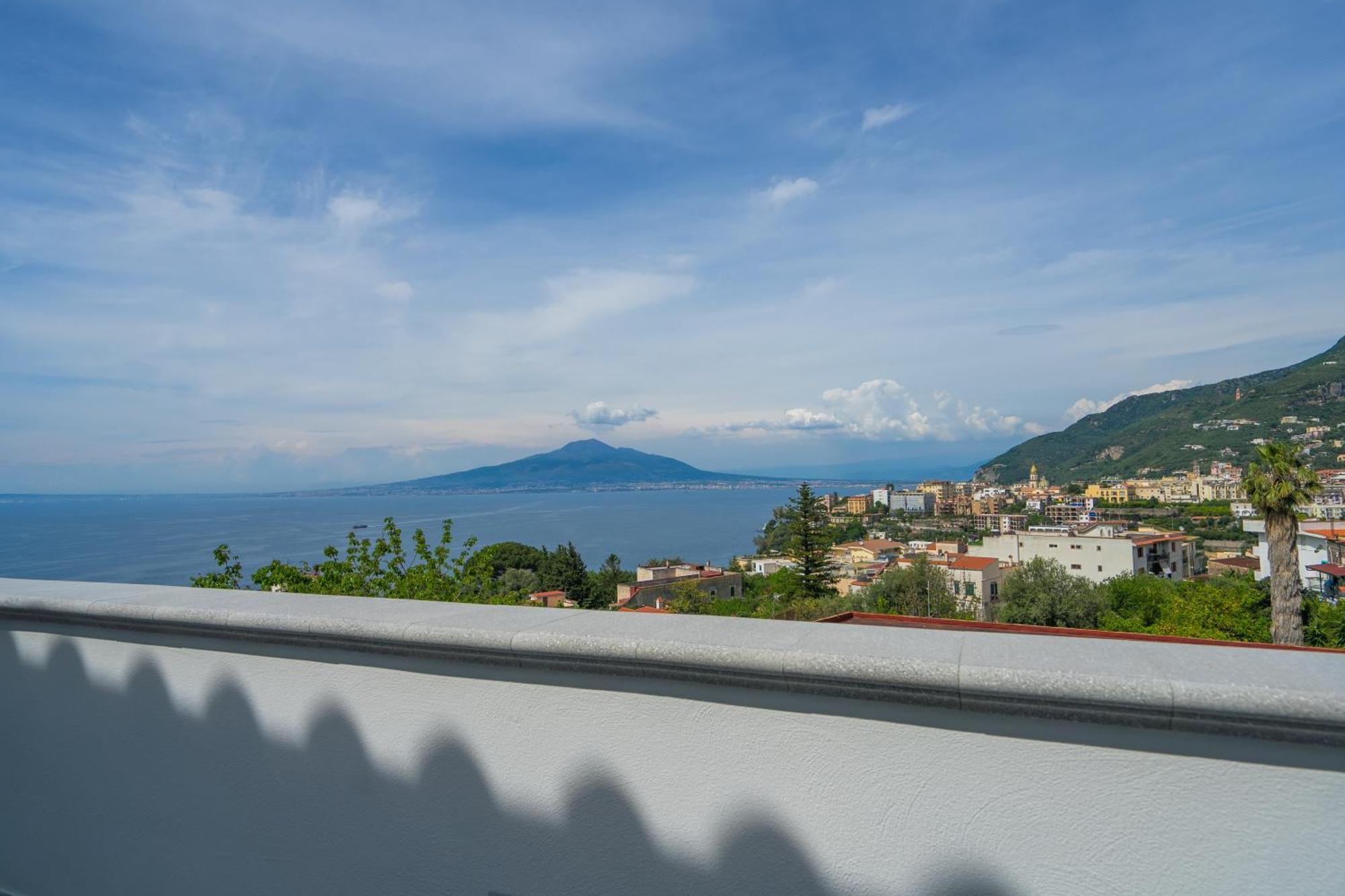 Villa Azzurra Вико-Экуенсе Экстерьер фото